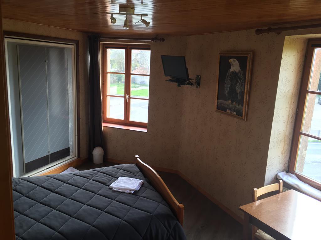 Hotel Saint Pierre Les Sauvages  Εξωτερικό φωτογραφία