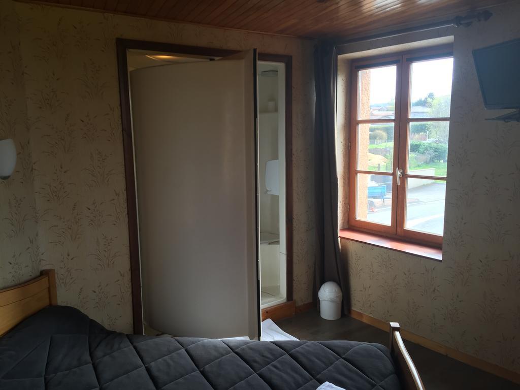 Hotel Saint Pierre Les Sauvages  Εξωτερικό φωτογραφία
