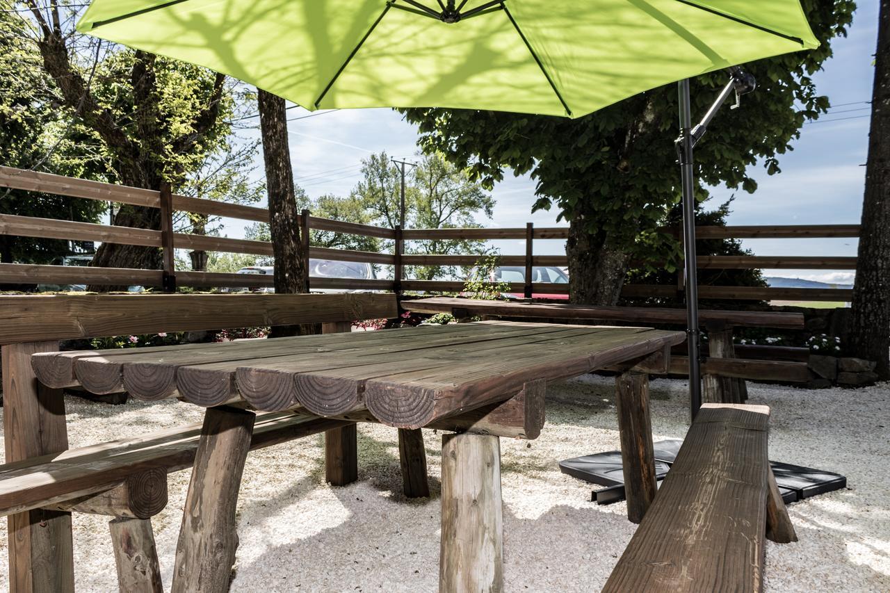 Hotel Saint Pierre Les Sauvages  Εξωτερικό φωτογραφία